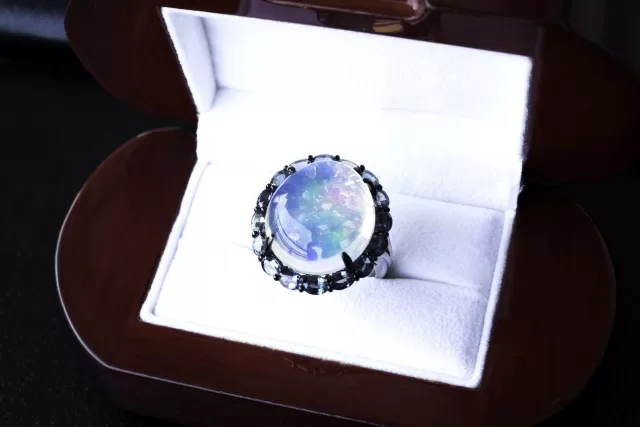 ウォーターオパールのお手入れ