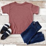 ノンブランドの服を売るには？高く売るコツや注意点・主な買取方式